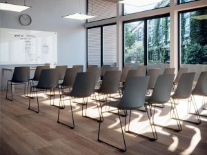 Stühle für Meetingräume